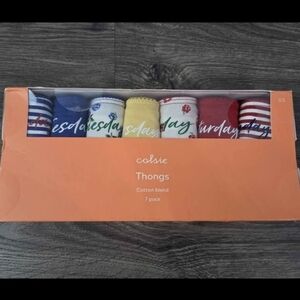 Colsie Thongs 7-Pack NEW